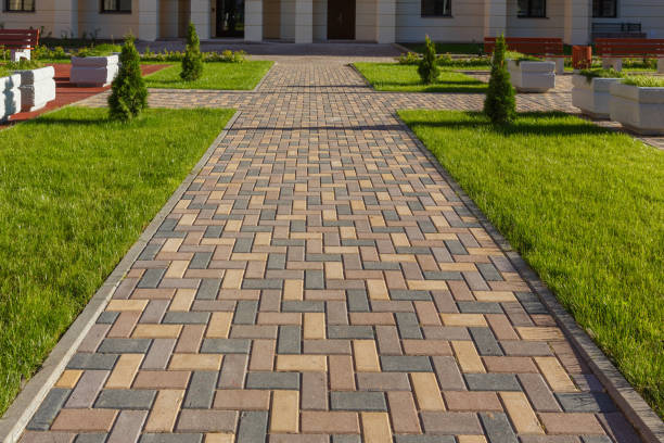 Best Driveway Pavers Near Me  in South Milwaukee, WI